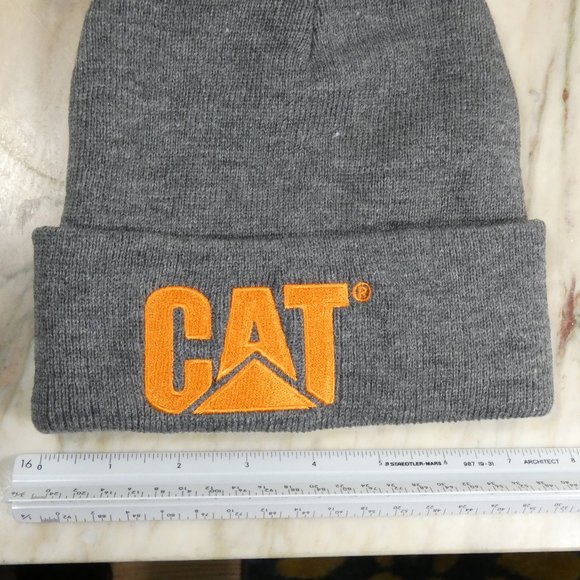 Caterpillar - CAT logo Knit Cap Beanie Gray - Picture 3 of 11